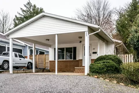 955 Northfield Ct, Harrisonburg, VA 22802