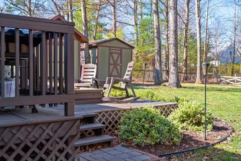 265 Falling Rock Dr, Stuarts Draft, VA 24477 photo 33