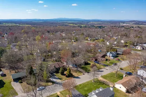 265 Falling Rock Dr, Stuarts Draft, VA 24477 photo 40