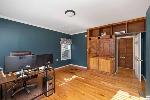 265 Falling Rock Dr, Stuarts Draft, VA 24477 photo 13