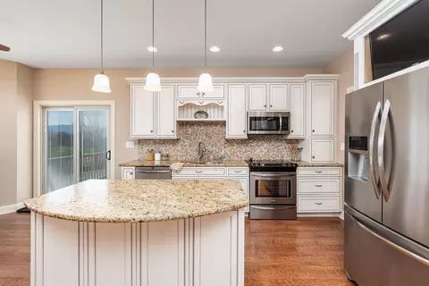 107 Stone Dr, Stuarts Draft, VA 24477 photo 23