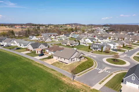 107 Stone Dr, Stuarts Draft, VA 24477 photo 69