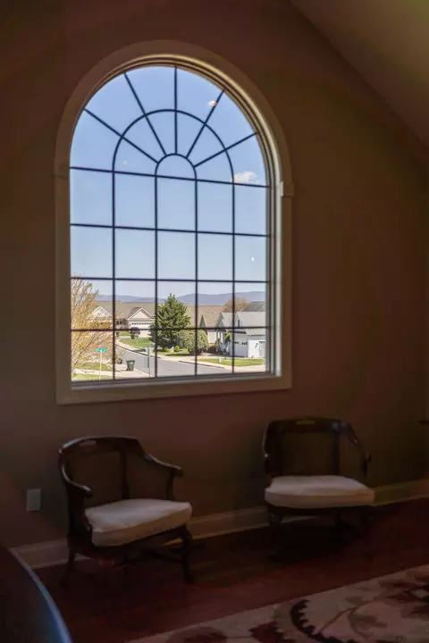 107 Stone Dr, Stuarts Draft, VA 24477 photo 14