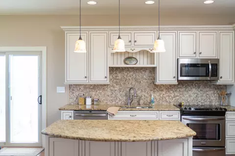 107 Stone Dr, Stuarts Draft, VA 24477 photo 25