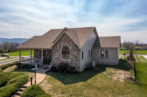 107 Stone Dr, Stuarts Draft, VA 24477 photo 66