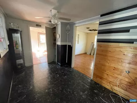 738 Roundabout Rd, Louisa, VA 23093 photo 11
