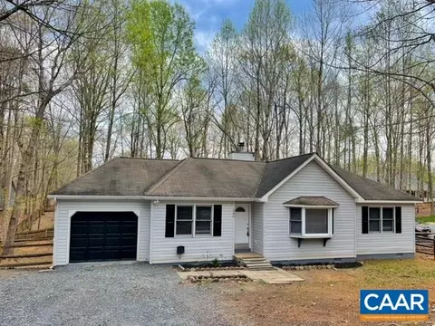386 Jefferson Dr, Palmyra, VA 22963