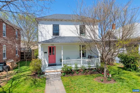 735 Graves St, Charlottesville, VA 22902