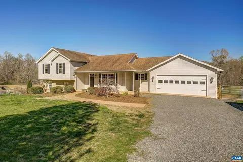 677 Albevanna Spring Rd, Scottsville, VA 24590