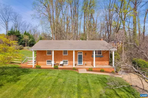 104 Linda Ct, Charlottesville, VA 22901