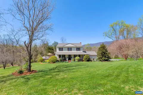 8368 Brooksville Rd, Greenwood, VA 22943