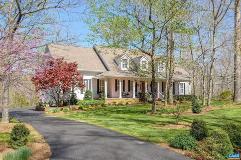 251 Pelham Dr, Keswick, VA 22947