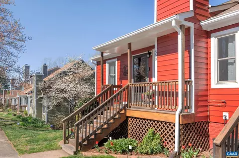 558 Whitcover Cir, Charlottesville, VA 22901