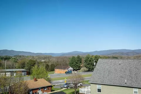 16809 E Spring Ave E, Elkton, VA 22827 photo 24