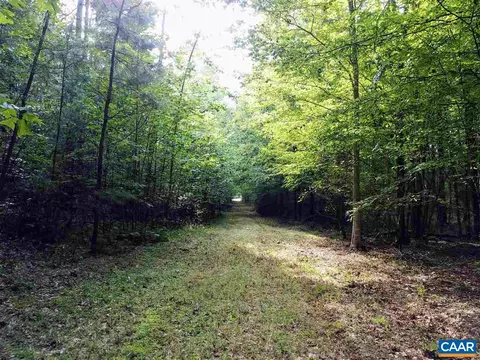 2 South Constitution Route, Scottsville, VA 24590