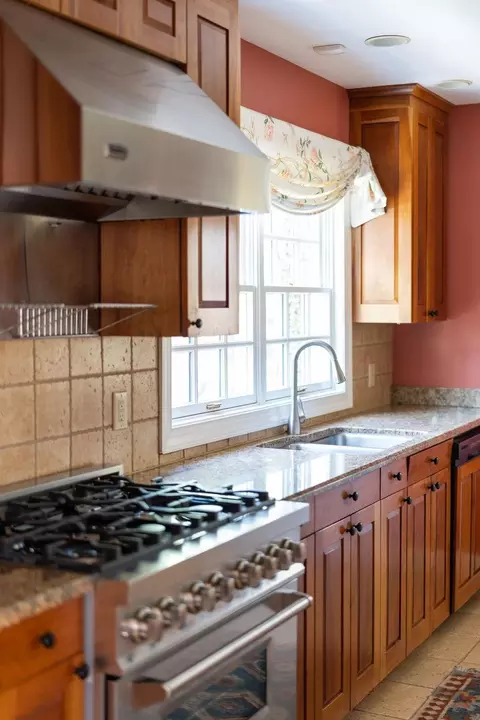 627 Cherry Ave, Waynesboro, VA 22980 photo 24