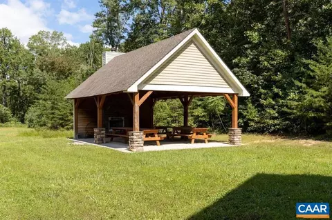 34 Jaspers Ln, Stuarts Draft, VA 24477 photo 22