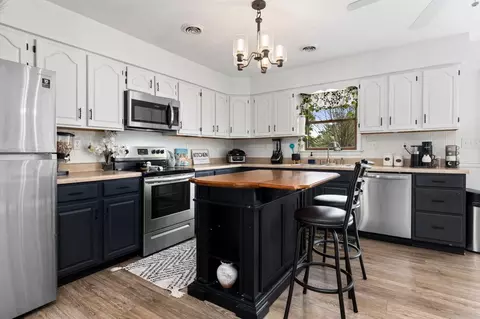 101 Overlook Ave, Mount Sidney, VA 24467 photo 9