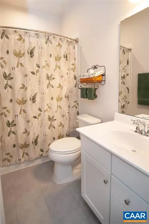 1401 Delphi Ln, Charlottesville, VA 22911 photo 8