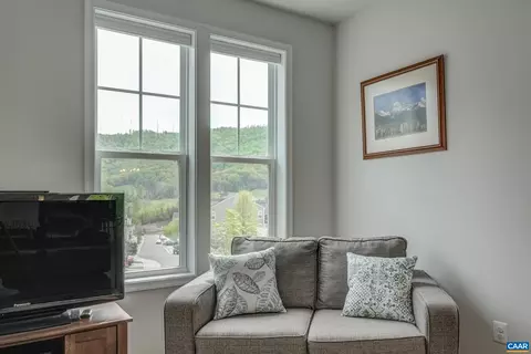 2718 Avinity Ln, Charlottesville, VA 22902 photo 18