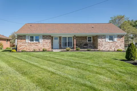 708 Hillview Dr, Dayton, VA 22821