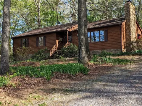 96 Linda Ln, Churchville, VA 24421