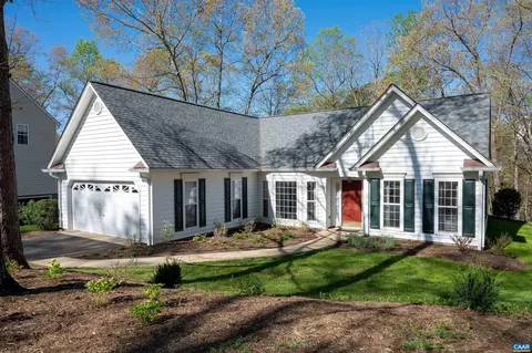1166 River Oaks Ln, Charlottesville, VA 22901