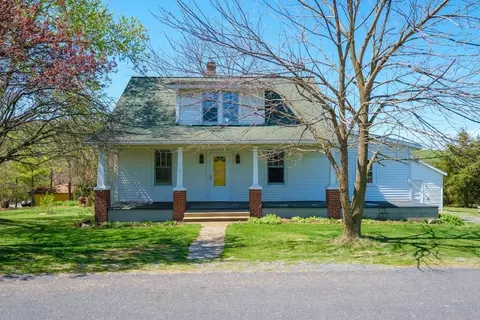 8719 Beacon Hill Rd, Harrisonburg, VA 22802