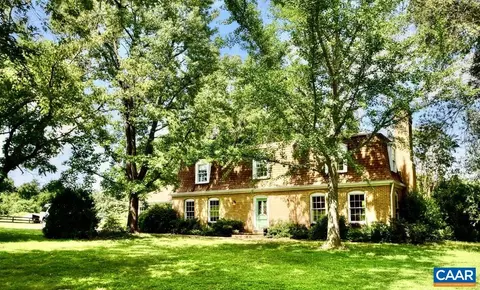 2181 W River Rd W, Scottsville, VA 24590