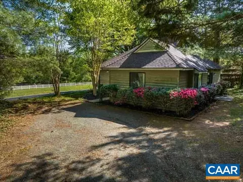 1225 Gristmill Dr, Charlottesville, VA 22902