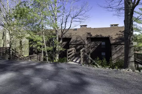 274 The Hill Rd #13-M, Basye, VA 22810