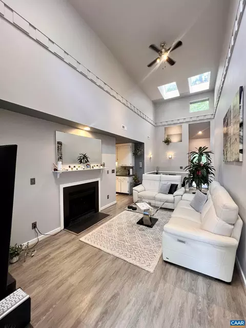 122 Tintern Ct, Charlottesville, VA 22901