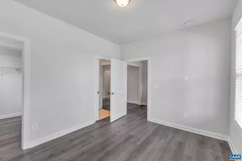 19 Pine Shadow Ct, Troy, VA 22974 photo 7