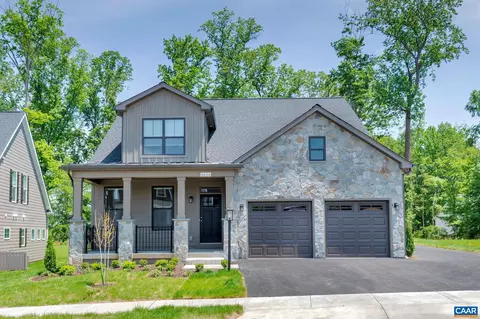 19 Pine Shadow Ct, Troy, VA 22974