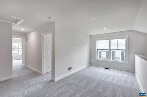19 Pine Shadow Ct, Troy, VA 22974 photo 21