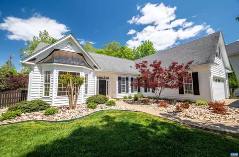 1305 Breckenridge Ct, Charlottesville, VA 22901