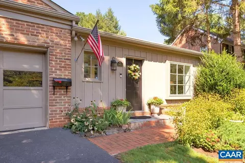 1865 Fendall Ave, Charlottesville, VA 22903