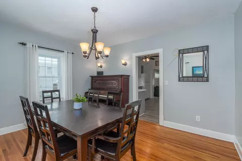 206 E College St E, Bridgewater, VA 22812 photo 7