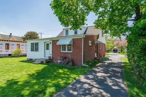 206 E College St E, Bridgewater, VA 22812 photo 32