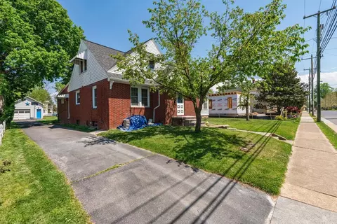 206 E College St E, Bridgewater, VA 22812 photo 36