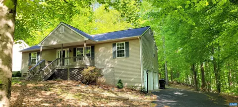 14 Riverwood Ct, Palmyra, VA 22963