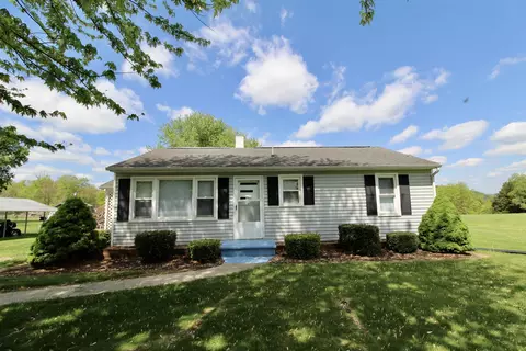 4562 East Side Hwy E, Grottoes, VA 24441