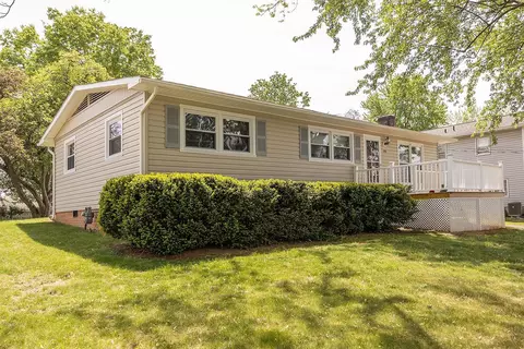 250 Rockingham Dr, Harrisonburg, VA 22802