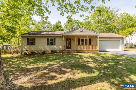 4 Austin Dr, Palmyra, VA 22963