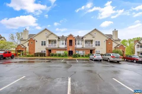 1065 Weybridge Ct #202, Charlottesville, VA 22911
