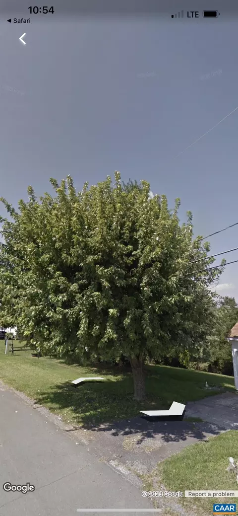 109 Greenview Dr, Staunton, VA 24401