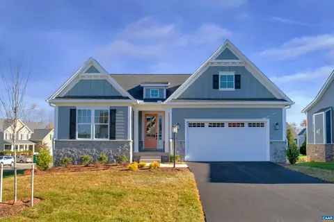 18 Camellia Ct, Zion Crossroads, VA 22942