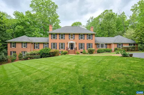 2730 Hunt Country Ln, Charlottesville, VA 22901