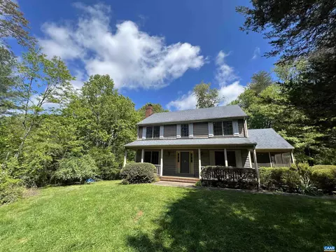 3690 Country Ln, Charlottesville, VA 22901