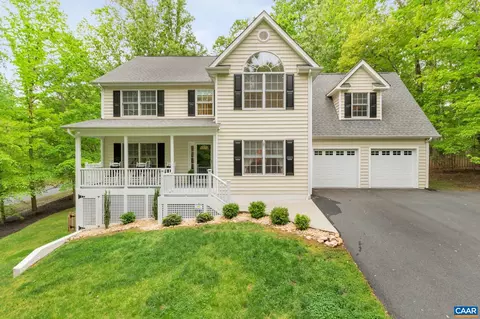 14 Piedmont Ln, Palmyra, VA 22963